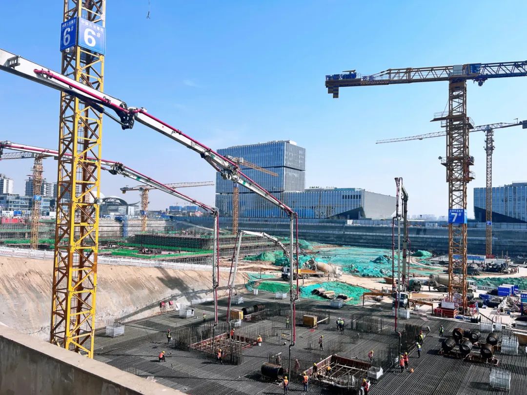 提前11小时！beats365官方唯一网站大米数泵车赋能高效施工