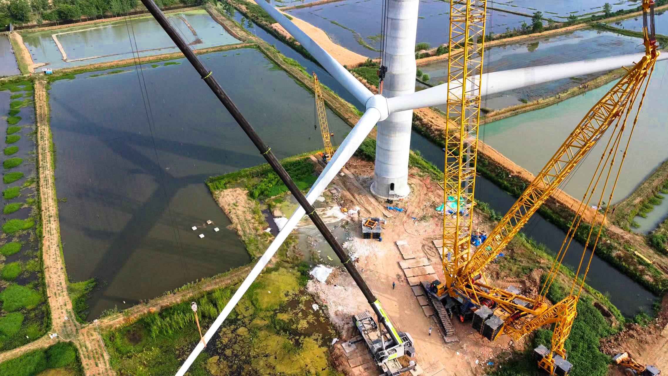 【全球之履】阜阳站！XLC17000助力160米风机安装~