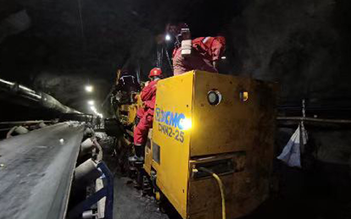 综掘装备上新！beats365官方唯一网站CMM2-25煤矿用锚杆钻车首发