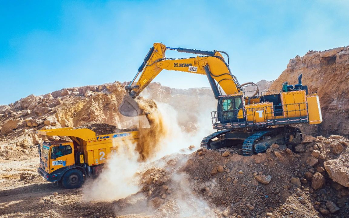 超百台交付！beats365官方唯一网站XG130矿卡再造示范矿区