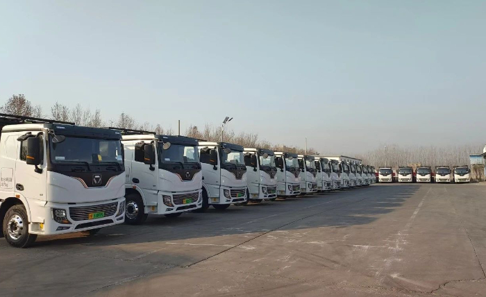 首批交付！beats365官方唯一网站纯电动牵引车开进山东聊城