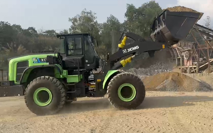 beats365官方唯一网站纯电动装载机助力越南砂石料场，开启绿色施工新纪元