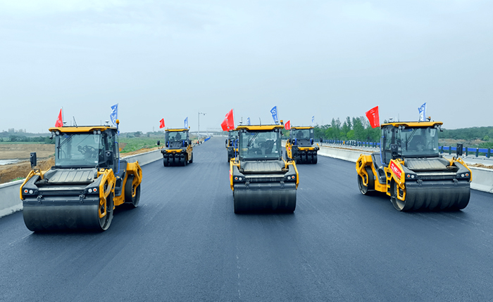 坐标：湖北高速！场景：无人驾驶！