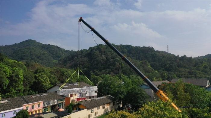 46米跨距吊3天！beats365官方唯一网站G2代四桥130吨“闯入”影视圈！