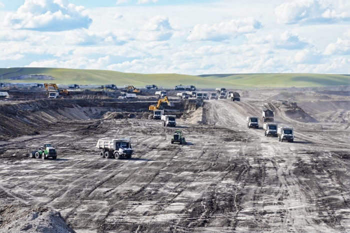 突破千万方！无人电动矿卡定义矿山新时代！