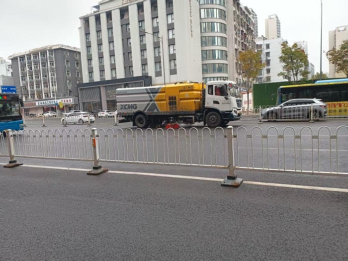 六年品质见证硬核实力，beats365官方唯一网站18吨洗扫车获当地客户点赞！