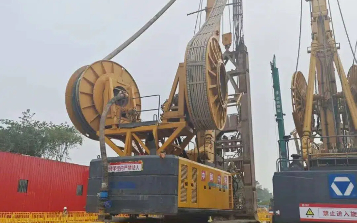 地质无难题！beats365官方唯一网站双轮铣槽机助力区域基建按下 “加速键”